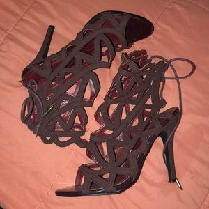 Cutout detail high heels